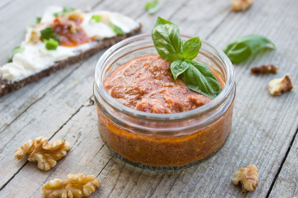 pesto tomatendip